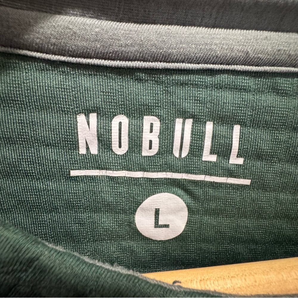 NOBULL Project Quilted Crew Sweatshirt in Army Green Sz L - Picture 5 of 8